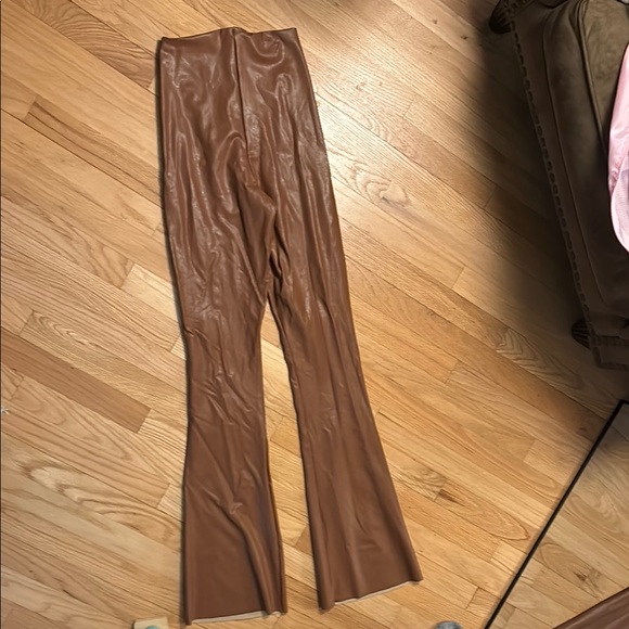 Commando Flared Leggings in Rich Brown - Picture 7 of 7